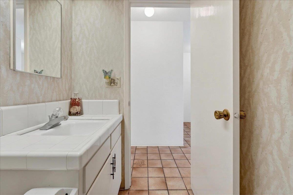 Detail Gallery Image 24 of 54 For 290 Joes Ln, Hollister,  CA 95023 - 2 Beds | 2/1 Baths