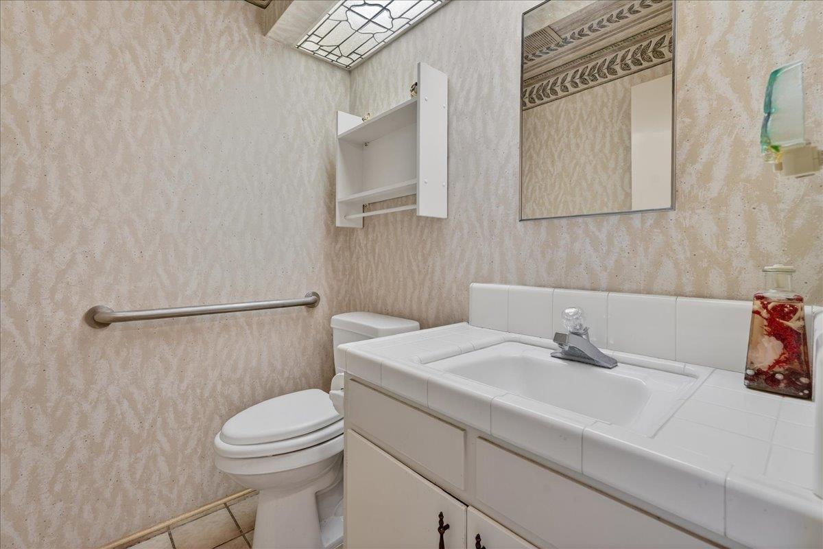 Detail Gallery Image 25 of 54 For 290 Joes Ln, Hollister,  CA 95023 - 2 Beds | 2/1 Baths