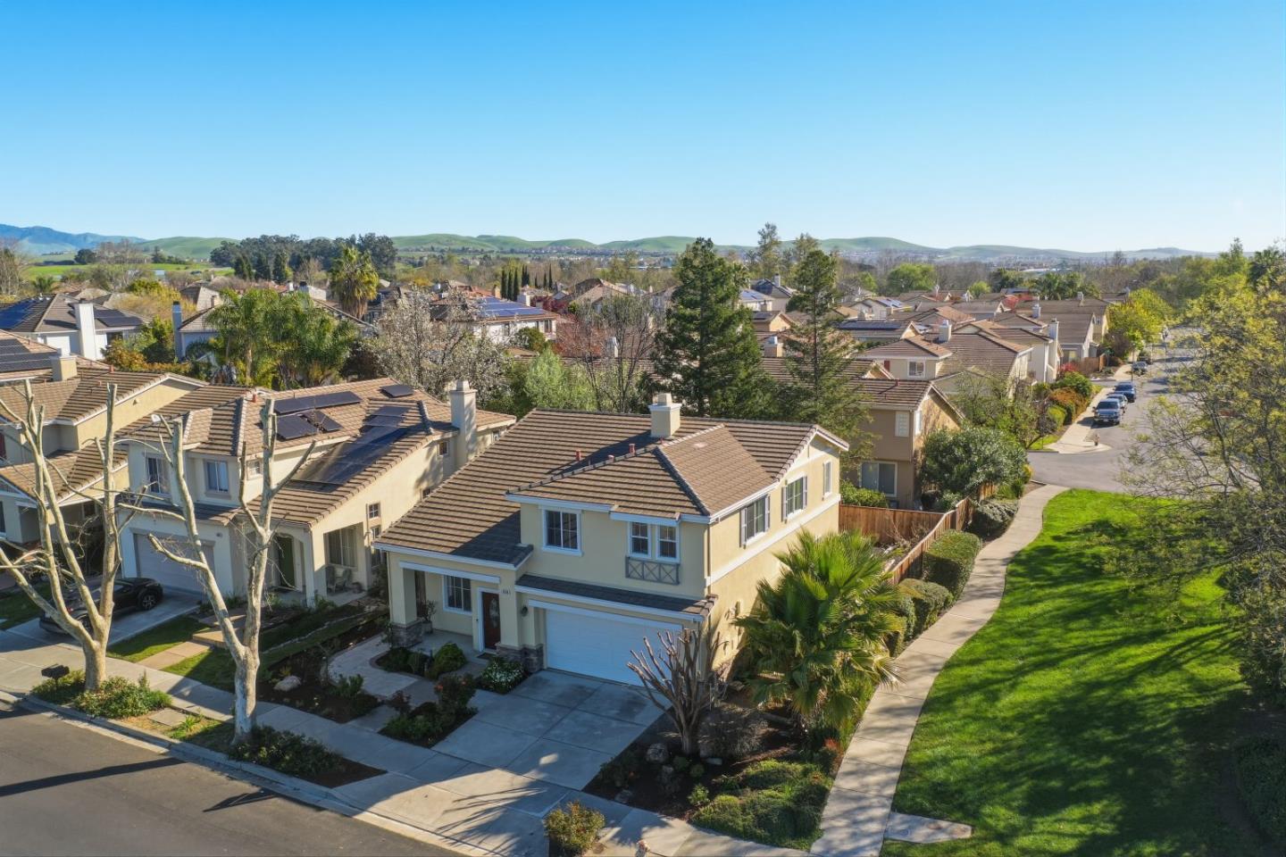 Detail Gallery Image 7 of 64 For 5153 Aspen St, Dublin,  CA 94568 - 4 Beds | 3 Baths