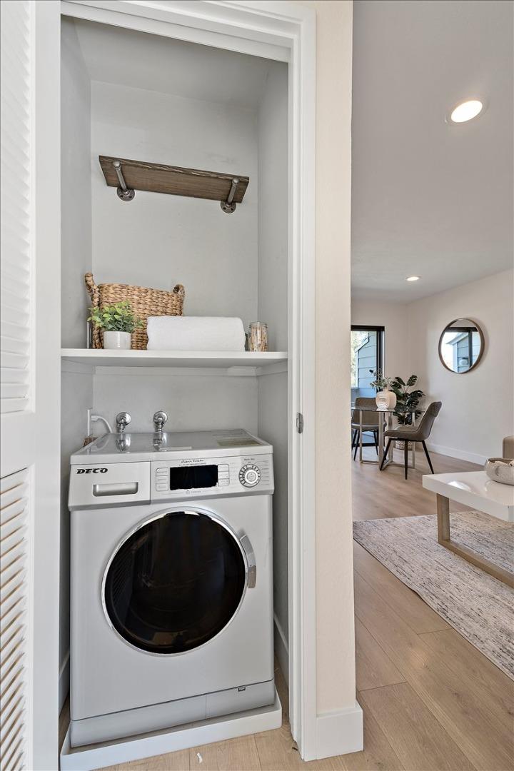 Detail Gallery Image 10 of 15 For 295 Stonegate Cir, San Jose,  CA 95110 - 1 Beds | 1 Baths