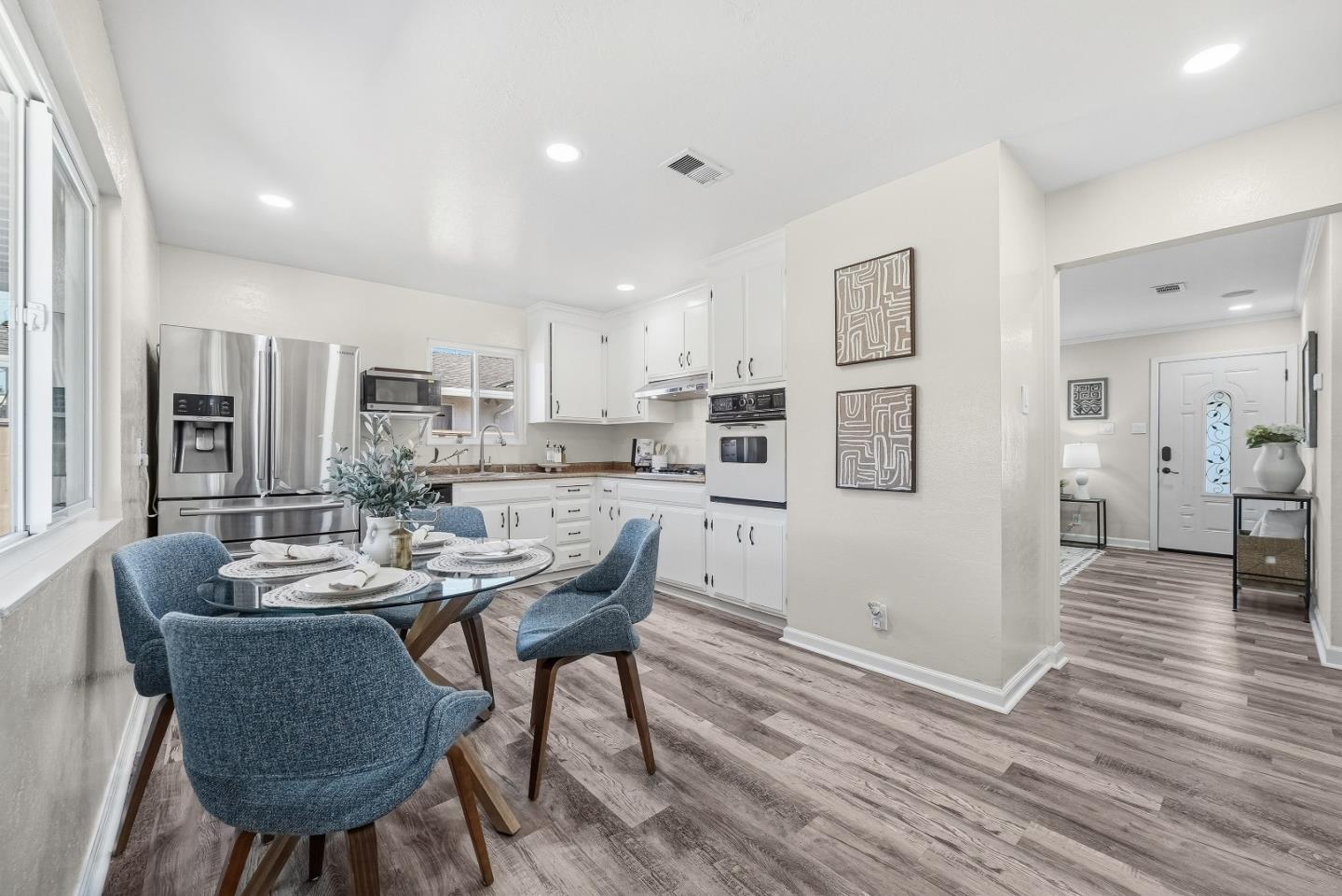 Detail Gallery Image 6 of 32 For 5083 Trenary Way, San Jose,  CA 95118 - 3 Beds | 2 Baths