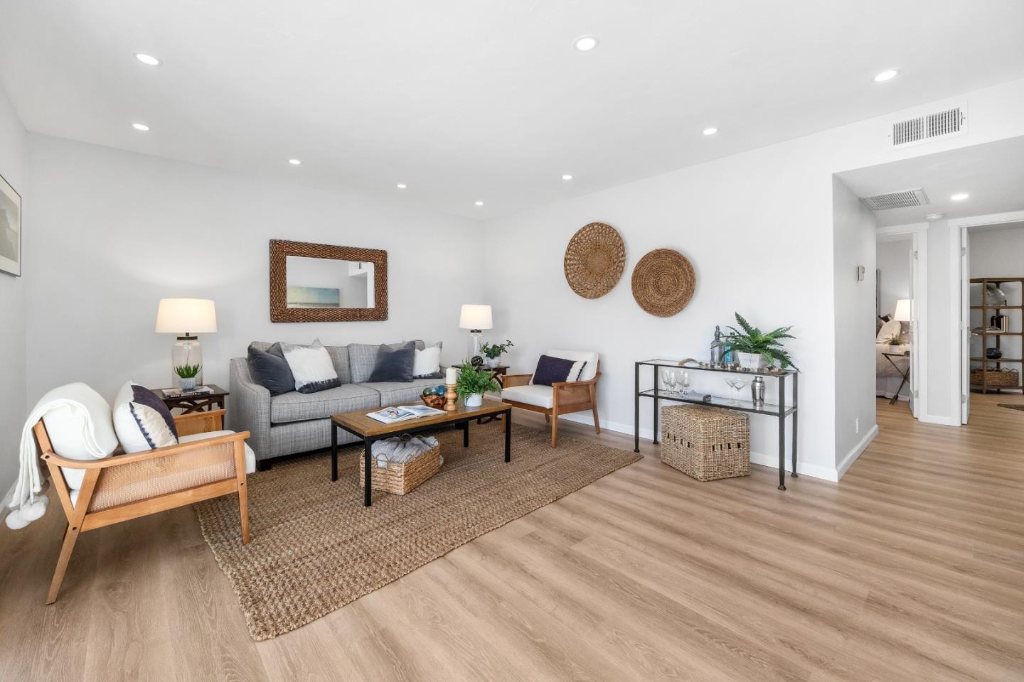 Detail Gallery Image 4 of 42 For 1925 46th Ave #148,  Capitola,  CA 95010 - 2 Beds | 1 Baths