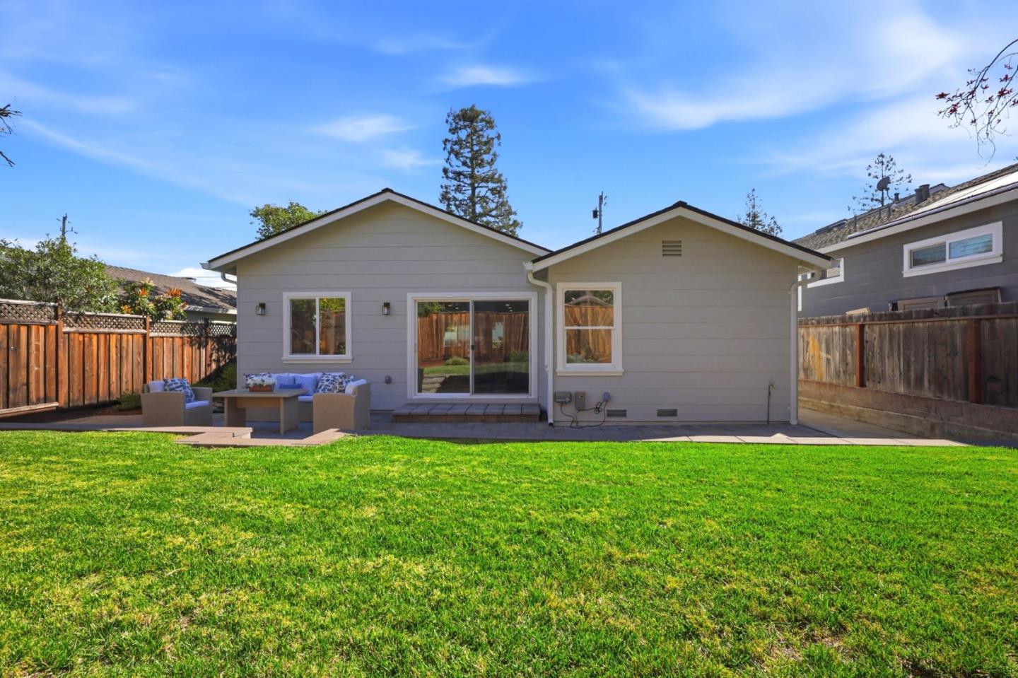 Detail Gallery Image 28 of 30 For 2638 Eaton Ave, Redwood City,  CA 94062 - 3 Beds | 2 Baths