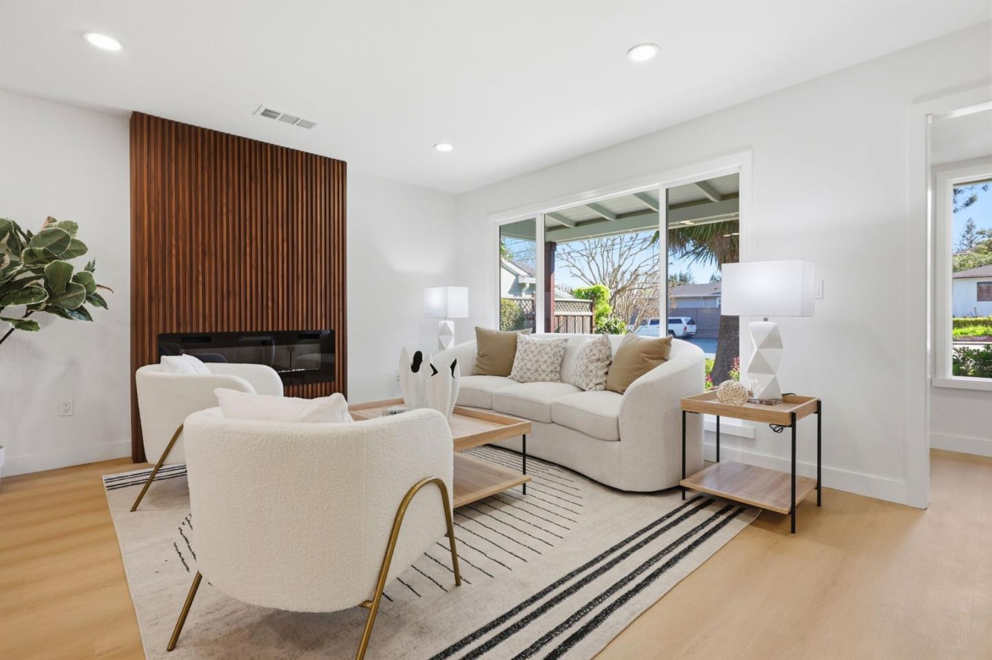 Detail Gallery Image 5 of 30 For 2638 Eaton Ave, Redwood City,  CA 94062 - 3 Beds | 2 Baths