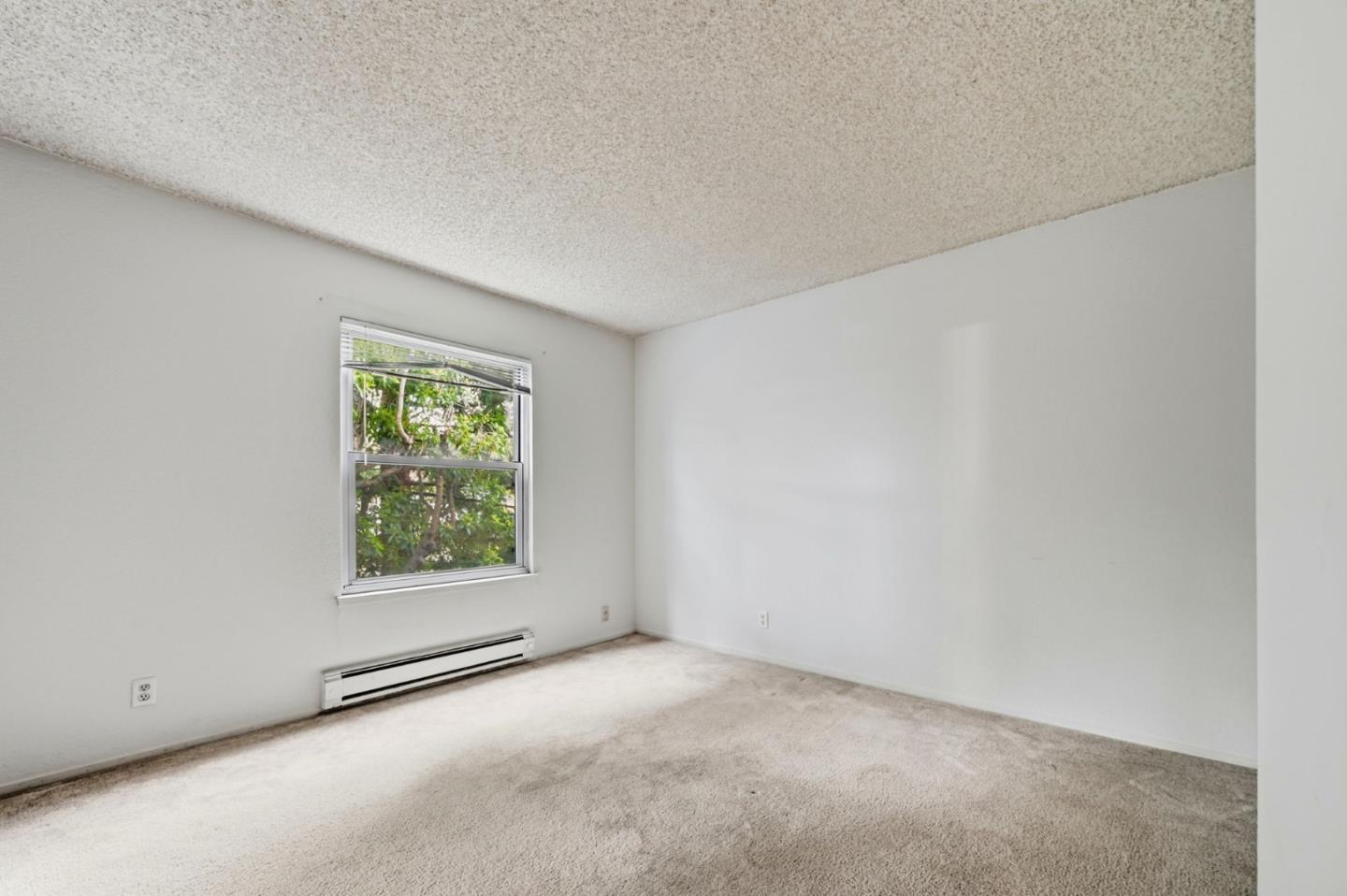 Detail Gallery Image 14 of 28 For 139 Piccadilly Pl #H,  San Bruno,  CA 94066 - 1 Beds | 1 Baths