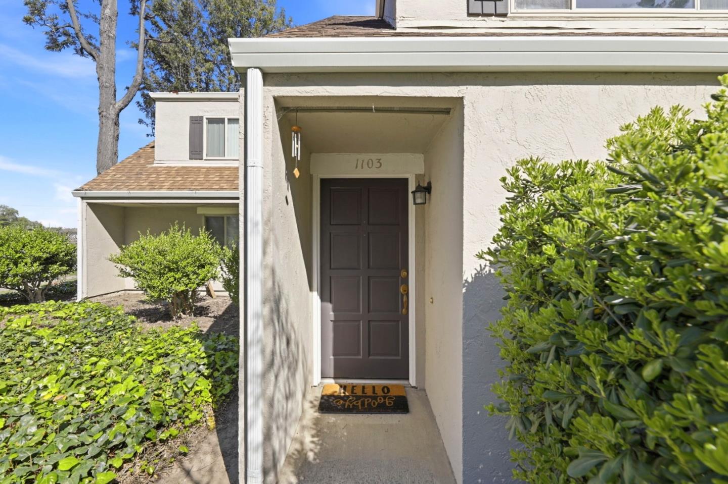 Detail Gallery Image 2 of 40 For 1103 Weepinggate Ln, San Jose,  CA 95136 - 2 Beds | 1/1 Baths