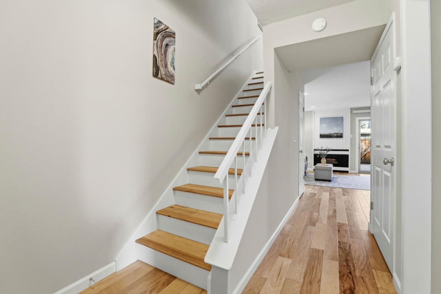 Detail Gallery Image 4 of 40 For 1103 Weepinggate Ln, San Jose,  CA 95136 - 2 Beds | 1/1 Baths