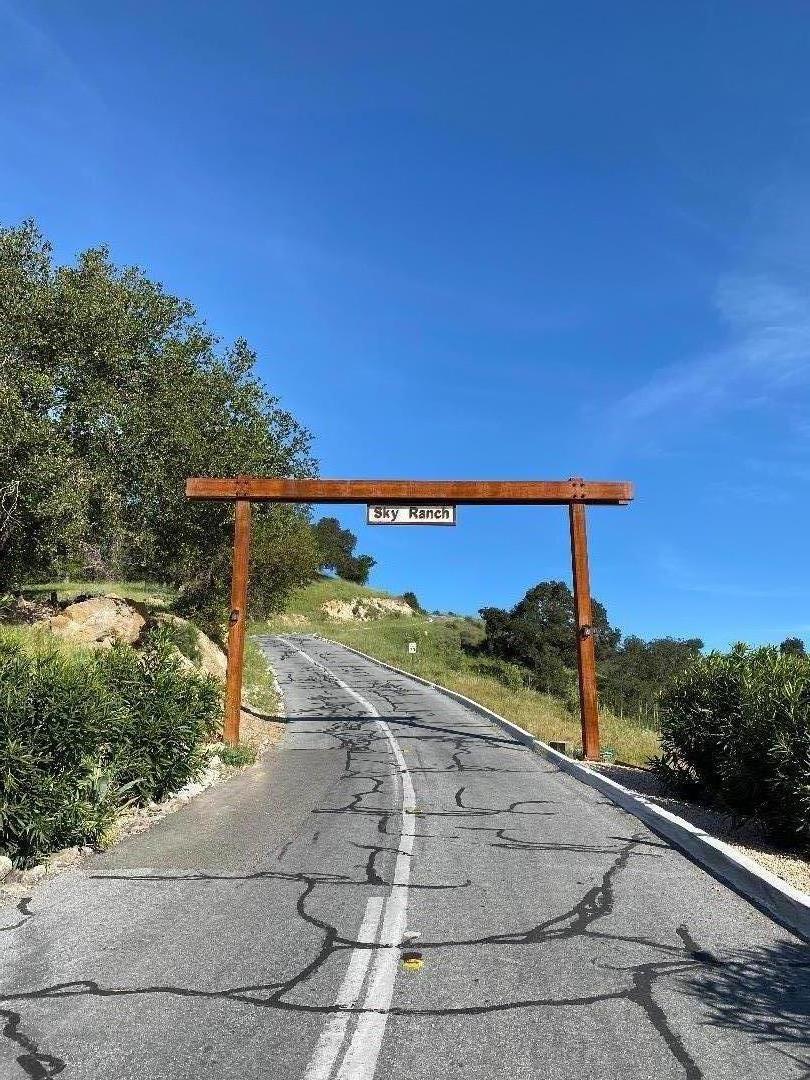 Detail Gallery Image 3 of 16 For 35180 Sky Ranch Rd, Carmel Valley,  CA 93924 - – Beds | – Baths