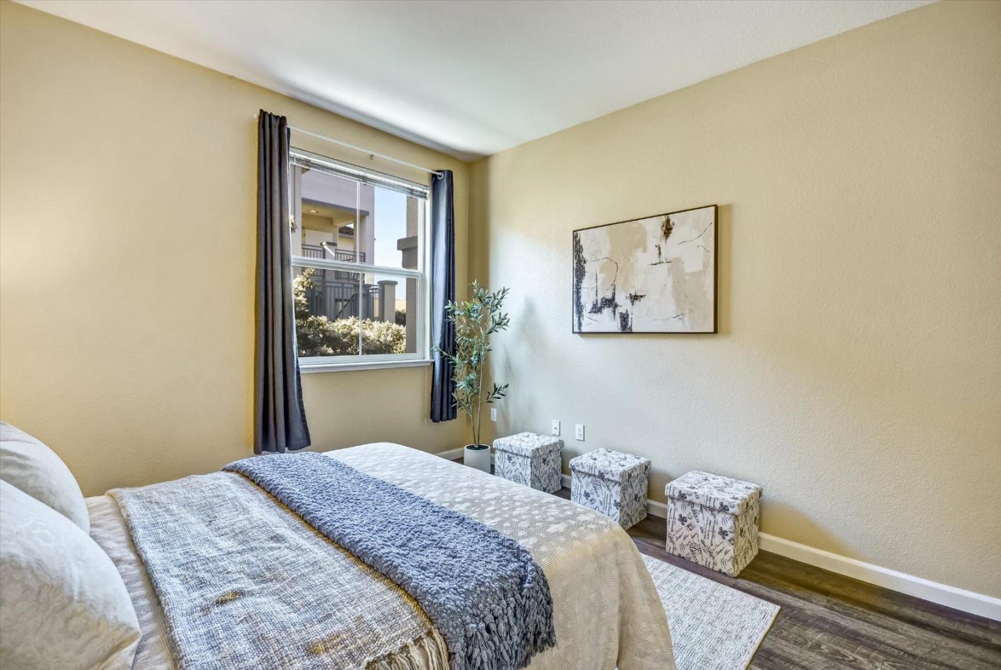 Detail Gallery Image 10 of 36 For 2177 Alum Rock Ave #129,  San Jose,  CA 95116 - 2 Beds | 2 Baths