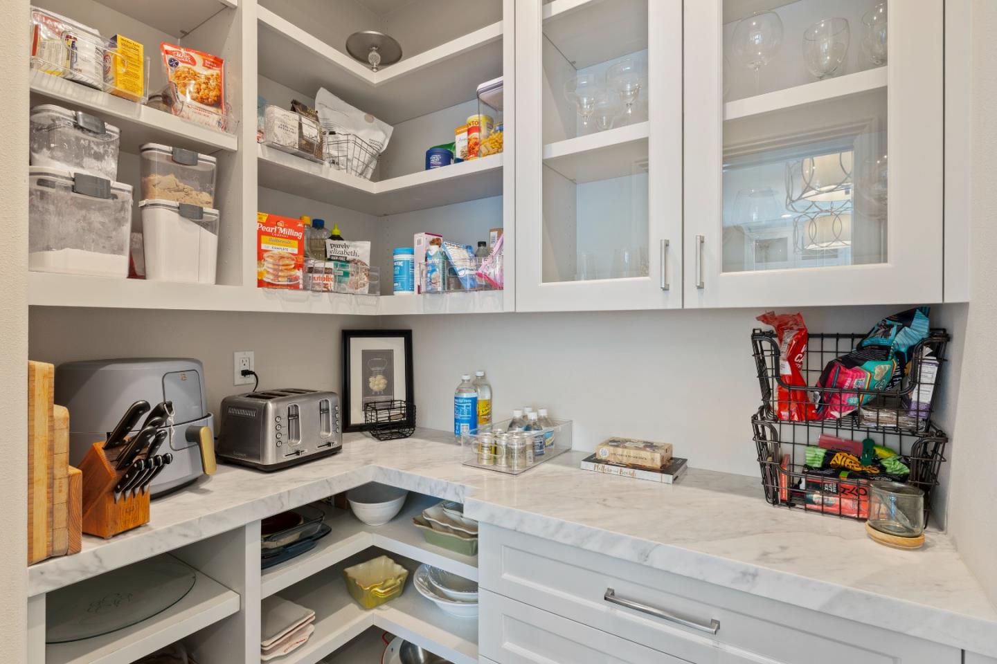 Detail Gallery Image 14 of 36 For 1484 Rosecrest Ter, San Jose,  CA 95126 - 4 Beds | 3 Baths