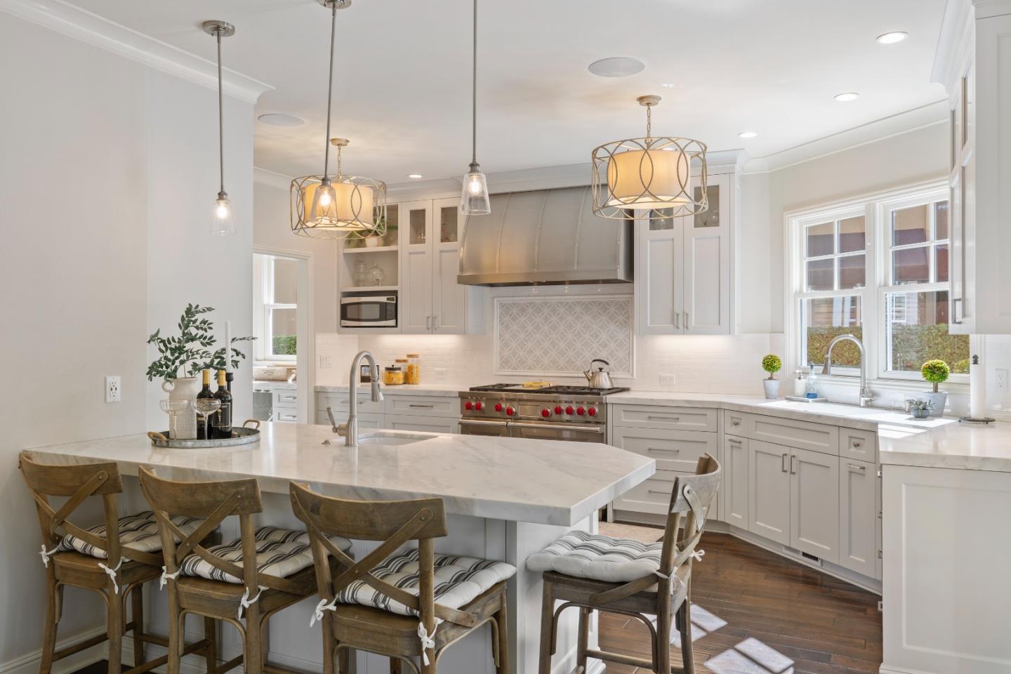 Detail Gallery Image 15 of 36 For 1484 Rosecrest Ter, San Jose,  CA 95126 - 4 Beds | 3 Baths