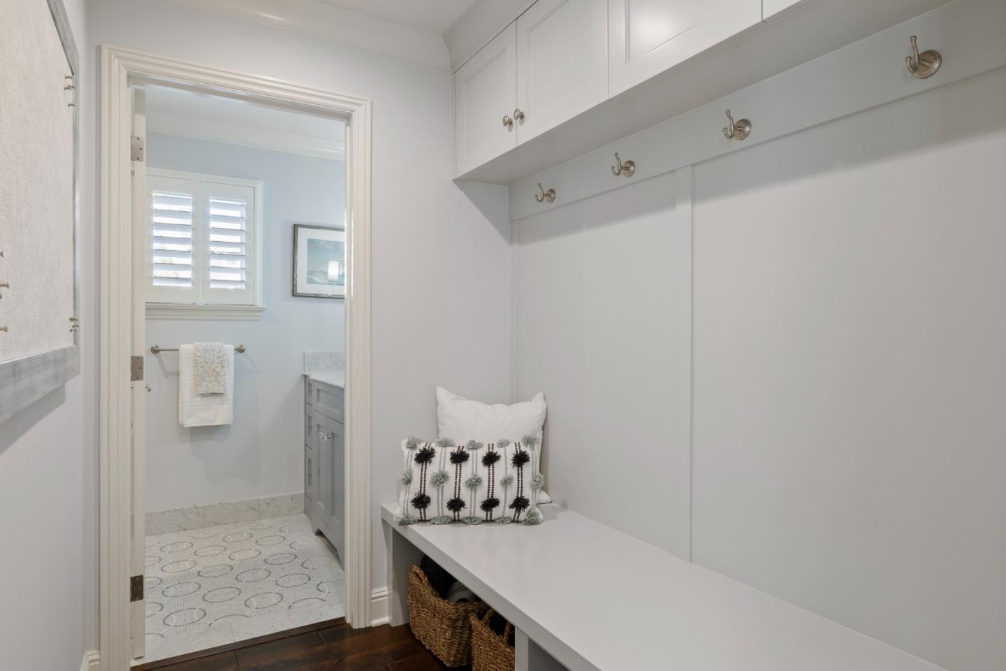 Detail Gallery Image 19 of 36 For 1484 Rosecrest Ter, San Jose,  CA 95126 - 4 Beds | 3 Baths