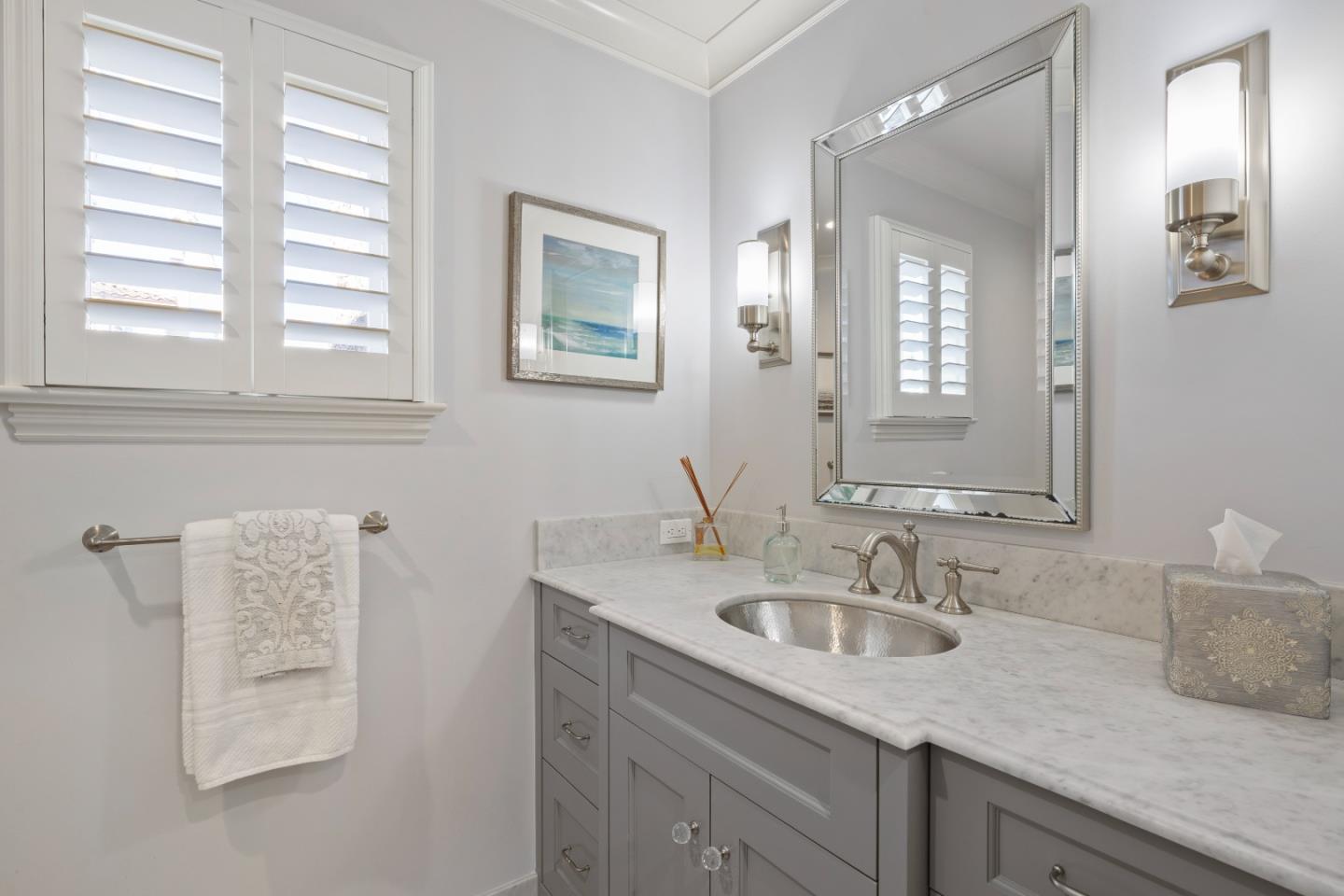 Detail Gallery Image 20 of 36 For 1484 Rosecrest Ter, San Jose,  CA 95126 - 4 Beds | 3 Baths