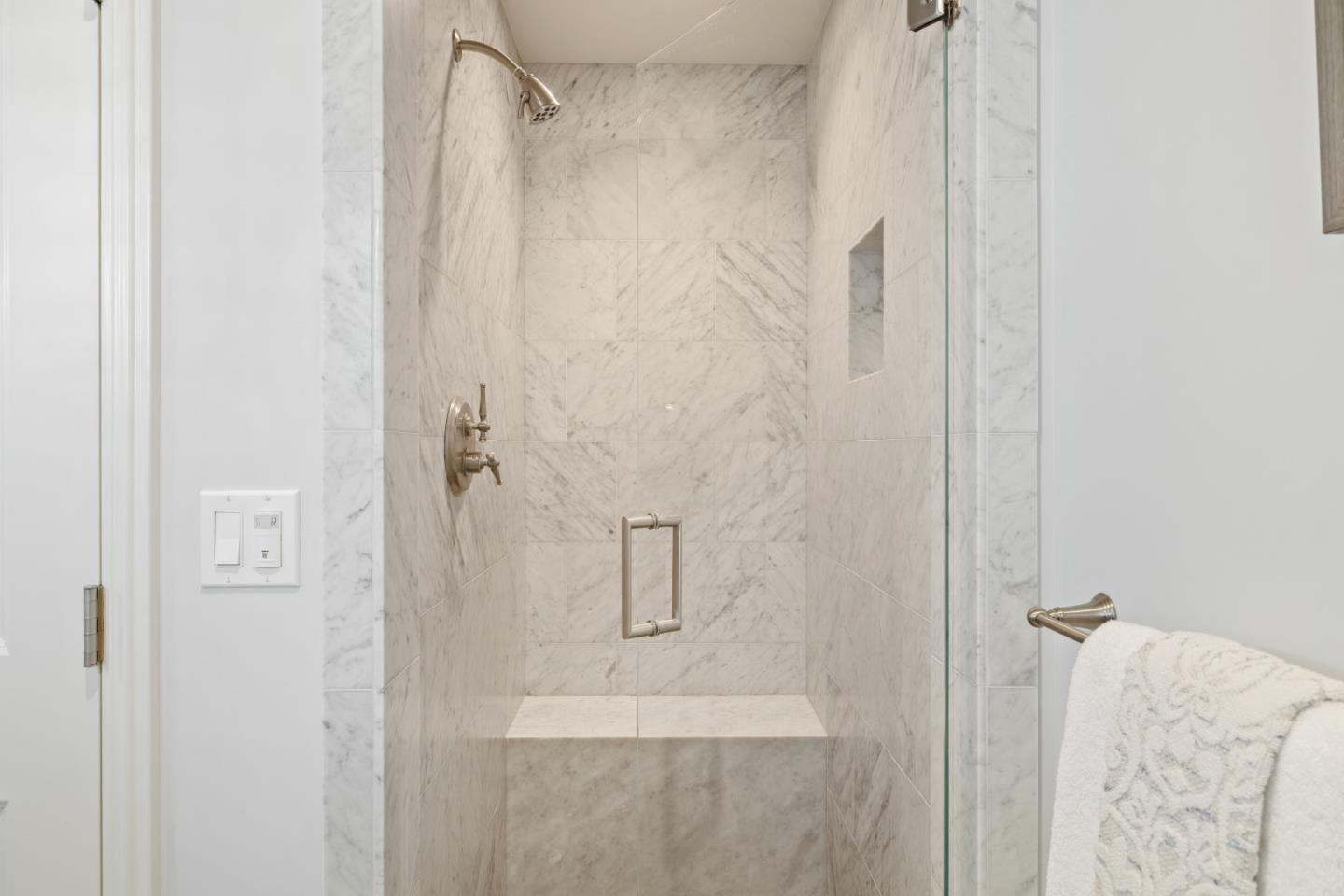 Detail Gallery Image 21 of 36 For 1484 Rosecrest Ter, San Jose,  CA 95126 - 4 Beds | 3 Baths