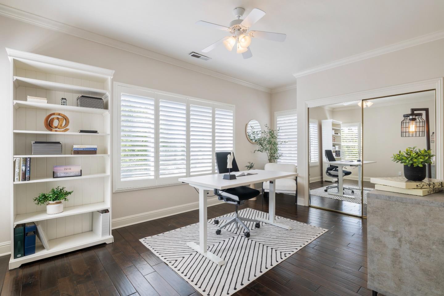 Detail Gallery Image 27 of 36 For 1484 Rosecrest Ter, San Jose,  CA 95126 - 4 Beds | 3 Baths