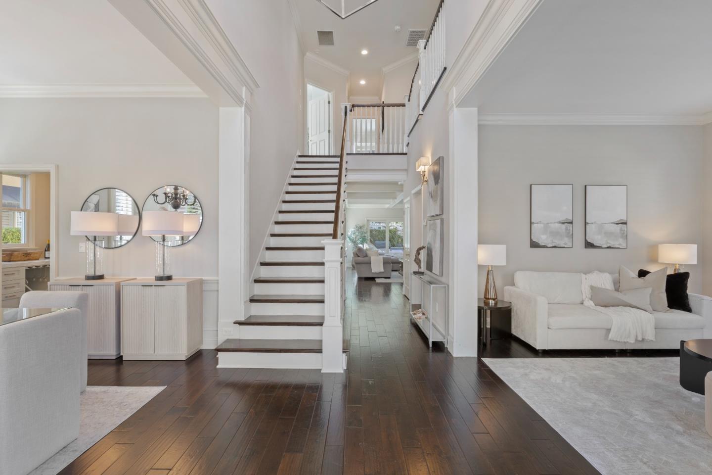 Detail Gallery Image 3 of 36 For 1484 Rosecrest Ter, San Jose,  CA 95126 - 4 Beds | 3 Baths