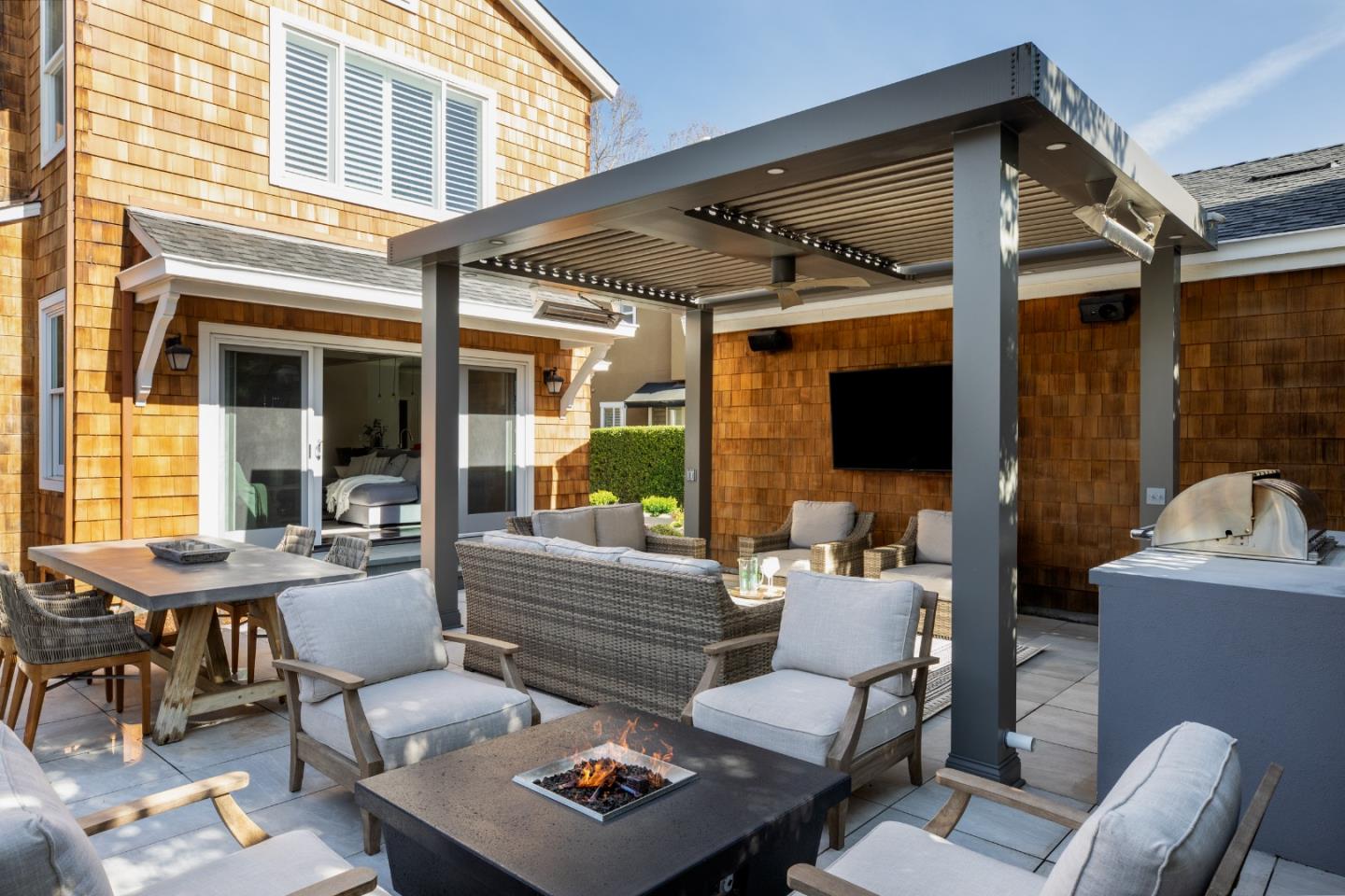 Detail Gallery Image 35 of 36 For 1484 Rosecrest Ter, San Jose,  CA 95126 - 4 Beds | 3 Baths