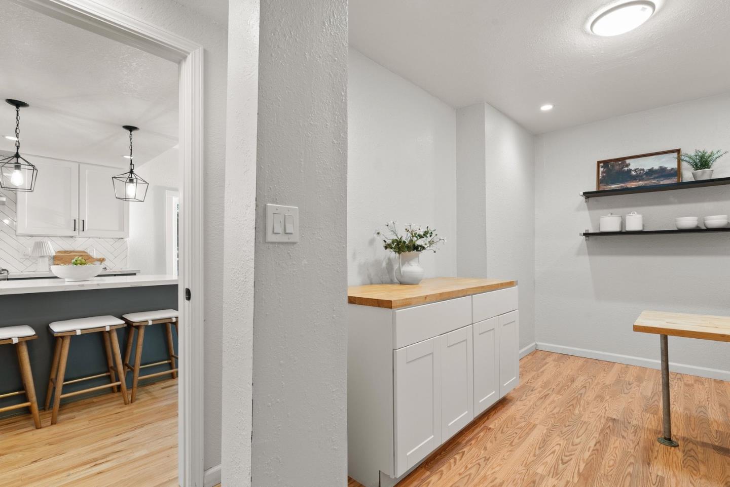 Detail Gallery Image 25 of 58 For 105 Dunsmuir Ct, Aptos,  CA 95003 - 4 Beds | 3 Baths