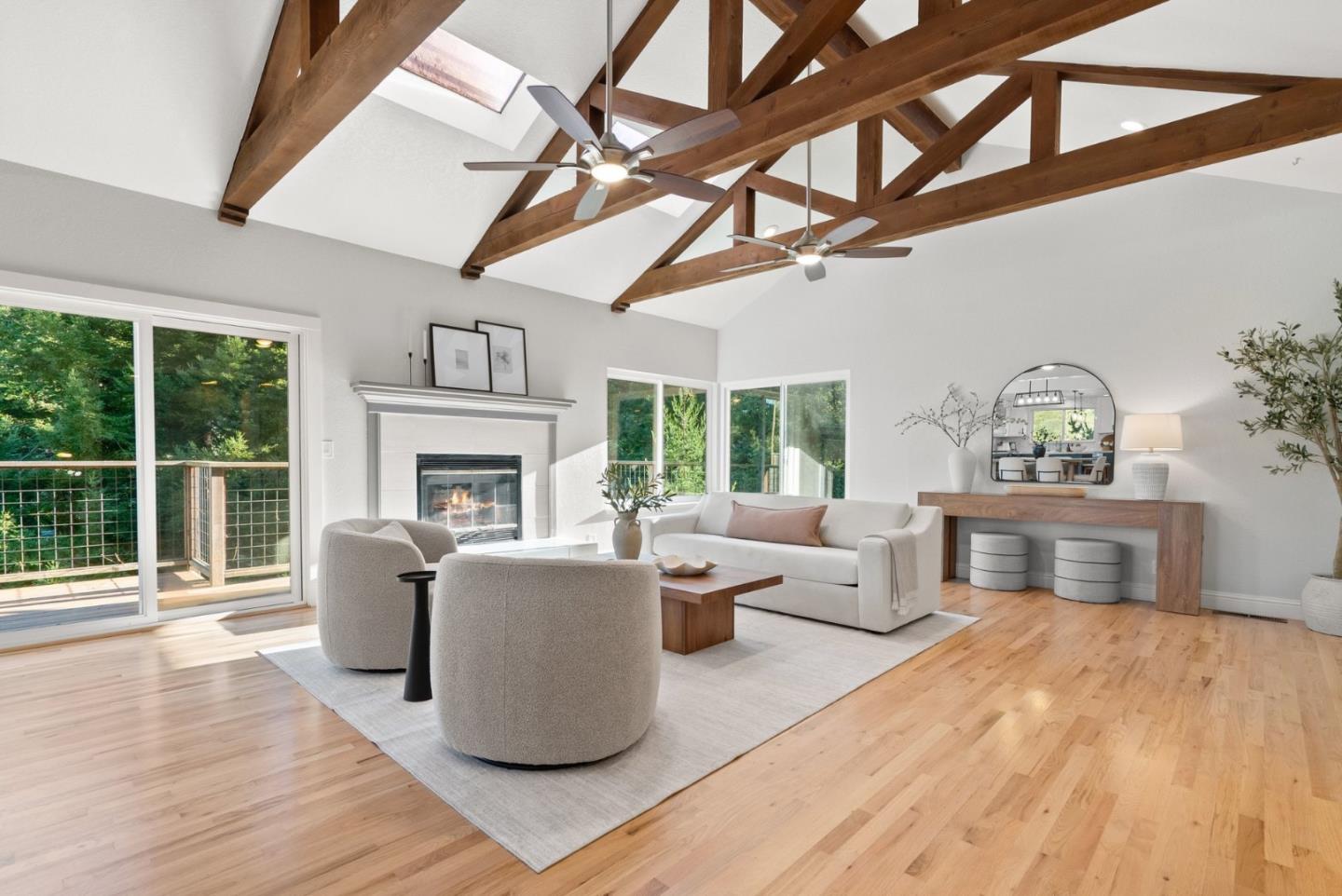 Detail Gallery Image 7 of 58 For 105 Dunsmuir Ct, Aptos,  CA 95003 - 4 Beds | 3 Baths