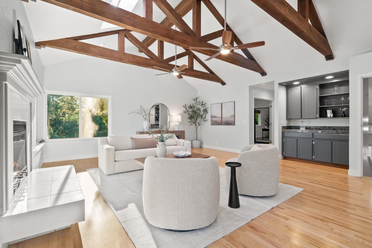 Detail Gallery Image 9 of 58 For 105 Dunsmuir Ct, Aptos,  CA 95003 - 4 Beds | 3 Baths