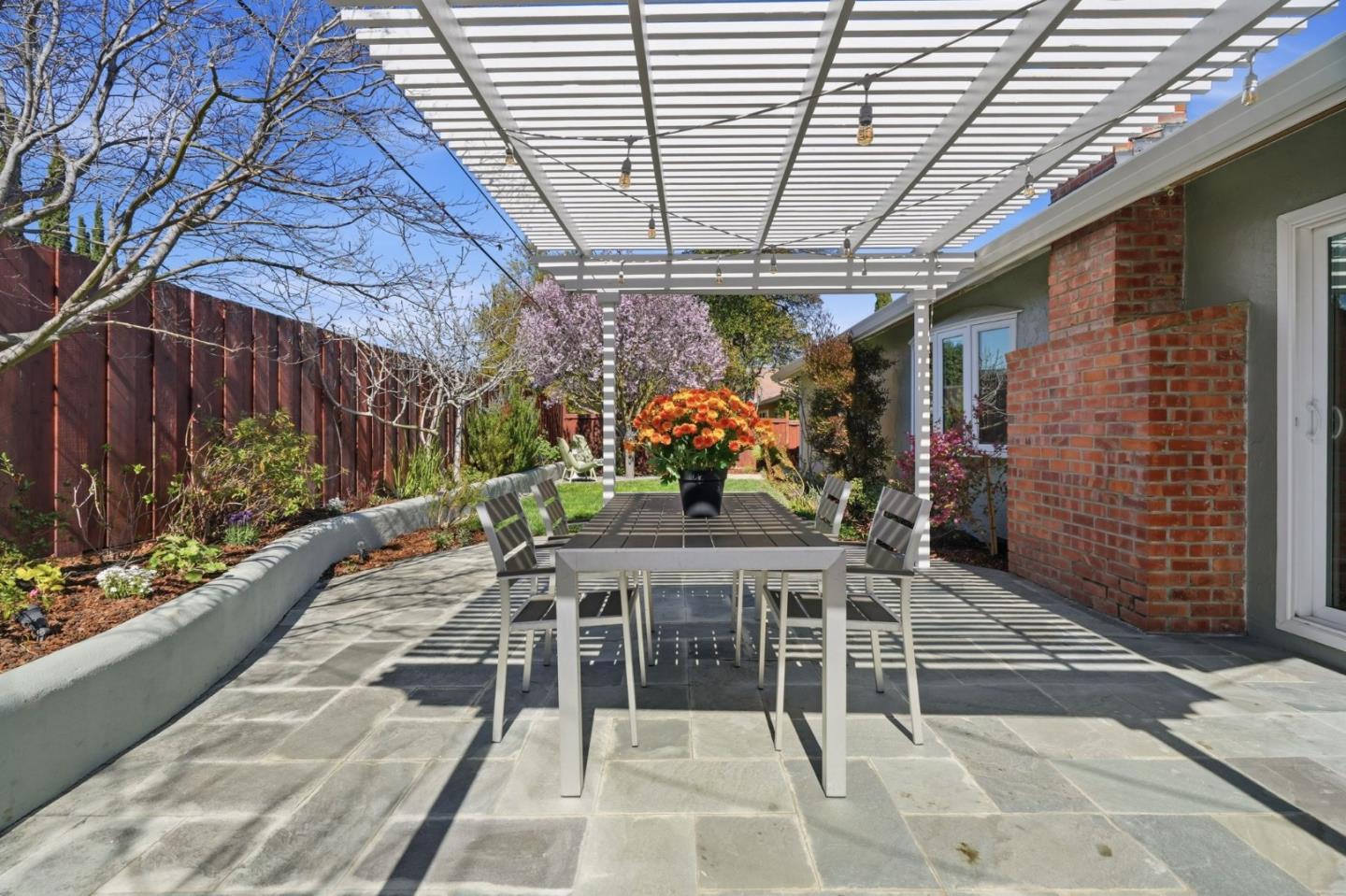 Detail Gallery Image 30 of 33 For 1441 Firebird Way, Sunnyvale,  CA 94087 - 3 Beds | 2 Baths