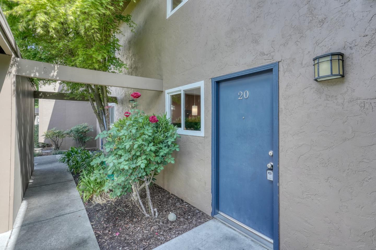 Detail Gallery Image 27 of 37 For 1921 Rock St #20,  Mountain View,  CA 94043 - 2 Beds | 1/1 Baths