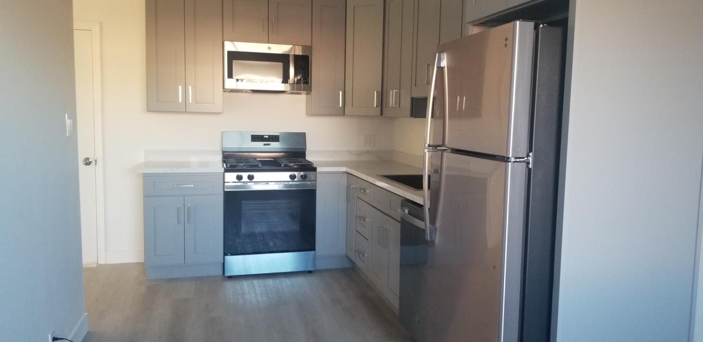 Detail Gallery Image 2 of 6 For 922 Northrup, San Jose,  CA 95126 - 2 Beds | 1 Baths