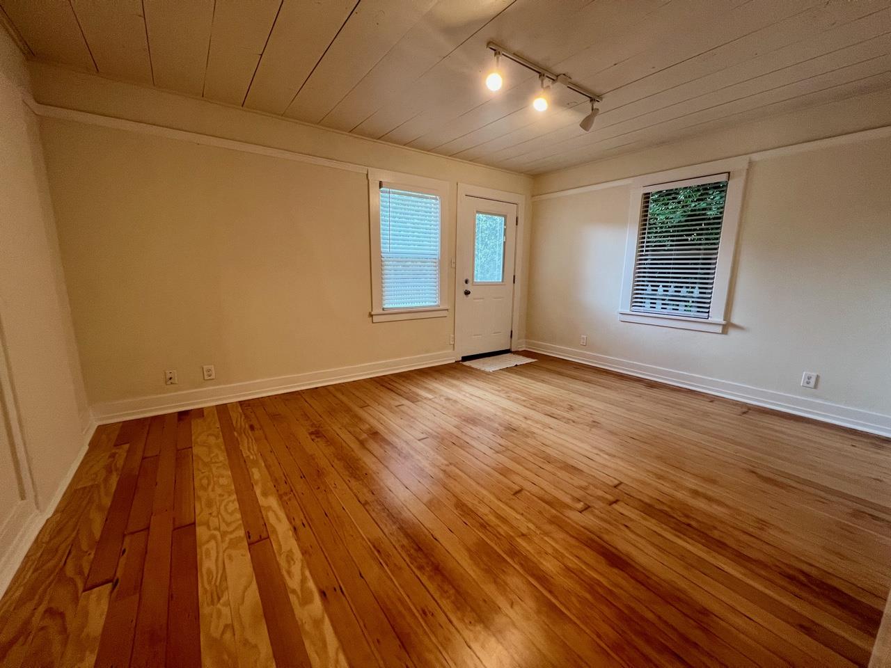 Detail Gallery Image 20 of 21 For 2745 Porter St, Soquel,  CA 95073 - – Beds | – Baths