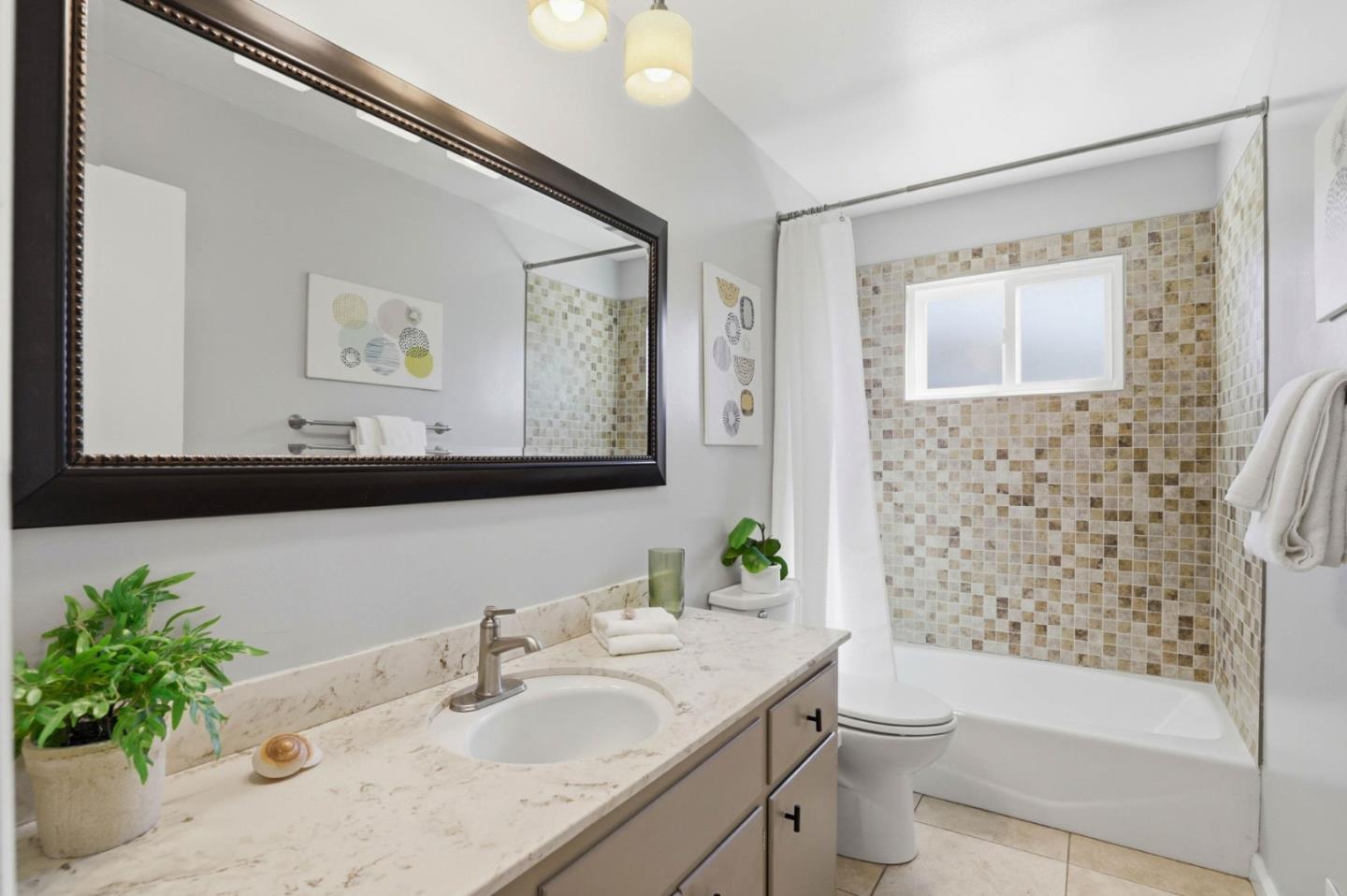 Detail Gallery Image 26 of 37 For 15340 La Alameda Dr, Morgan Hill,  CA 95037 - 3 Beds | 2 Baths