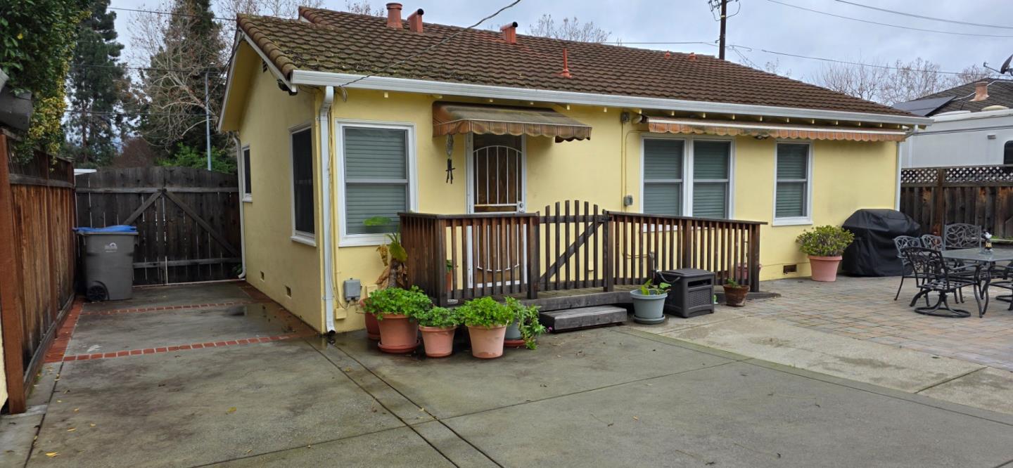 Detail Gallery Image 7 of 16 For 1515 Hamilton Ave, San Jose,  CA 95125 - 3 Beds | 1 Baths