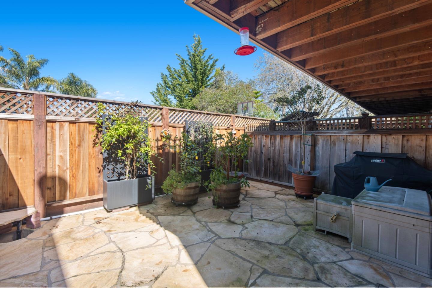 Detail Gallery Image 19 of 21 For 1545 Hidden Terrace Ct, Santa Cruz,  CA 95062 - 2 Beds | 2 Baths