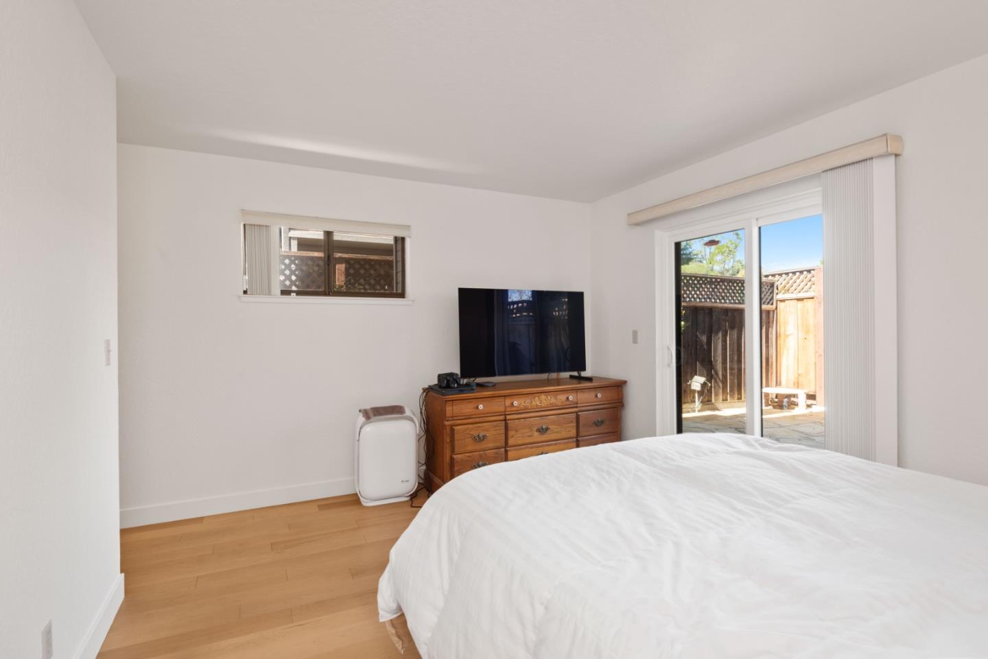 Detail Gallery Image 5 of 21 For 1545 Hidden Terrace Ct, Santa Cruz,  CA 95062 - 2 Beds | 2 Baths