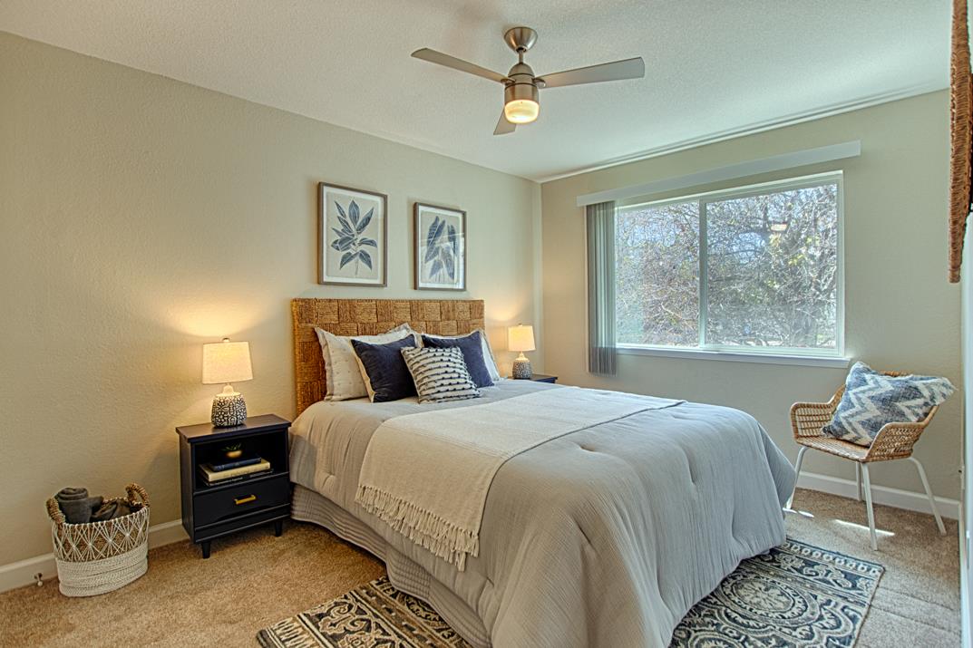 Detail Gallery Image 11 of 34 For 755 14th Ave #308,  Santa Cruz,  CA 95062 - 2 Beds | 1 Baths