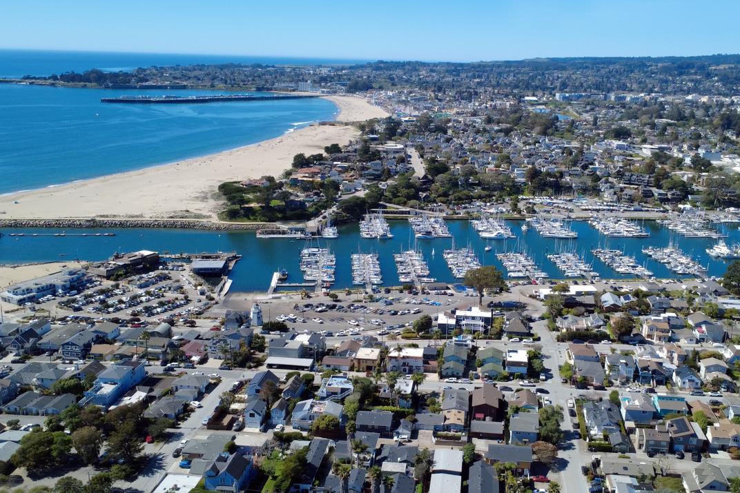 Detail Gallery Image 29 of 34 For 755 14th Ave #308,  Santa Cruz,  CA 95062 - 2 Beds | 1 Baths