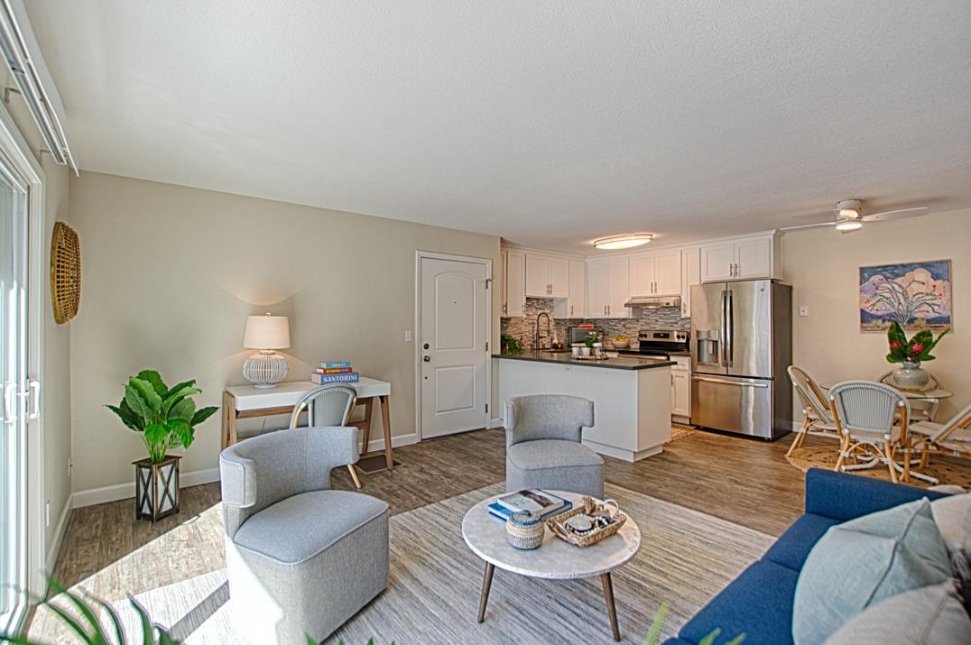 Detail Gallery Image 5 of 34 For 755 14th Ave #308,  Santa Cruz,  CA 95062 - 2 Beds | 1 Baths