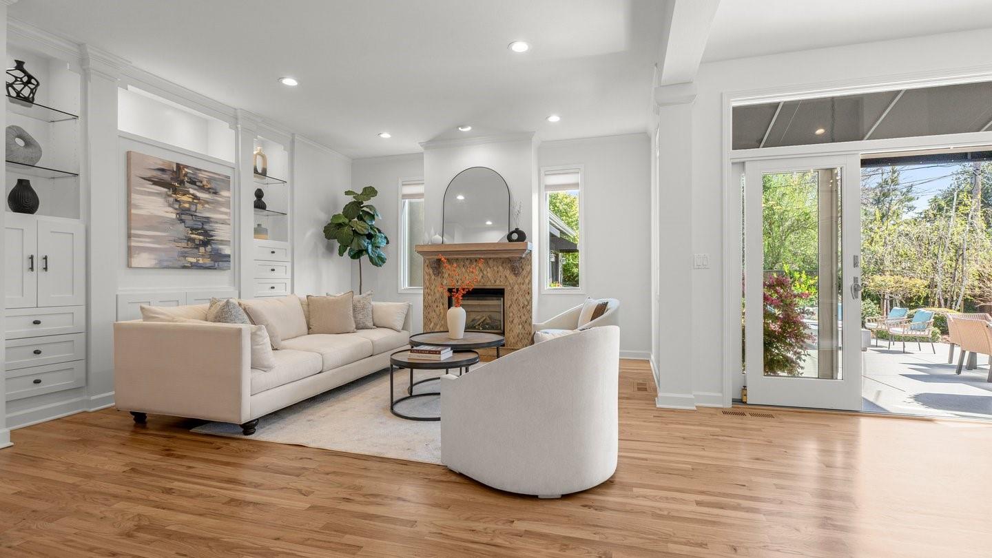 Detail Gallery Image 11 of 48 For 1144 Bretmoor Way, San Jose,  CA 95129 - 5 Beds | 4 Baths