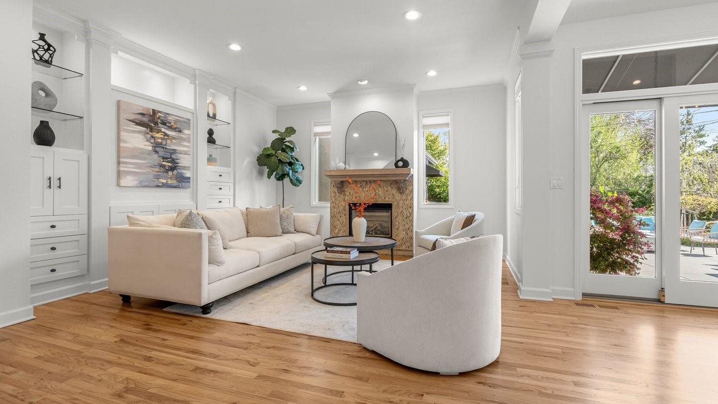 Detail Gallery Image 12 of 48 For 1144 Bretmoor Way, San Jose,  CA 95129 - 5 Beds | 4 Baths