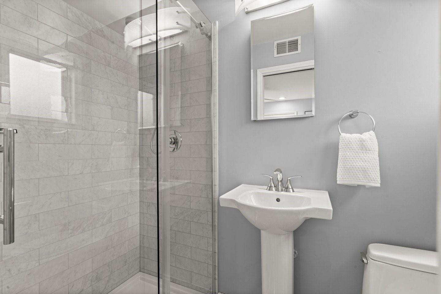 Detail Gallery Image 20 of 48 For 1144 Bretmoor Way, San Jose,  CA 95129 - 5 Beds | 4 Baths