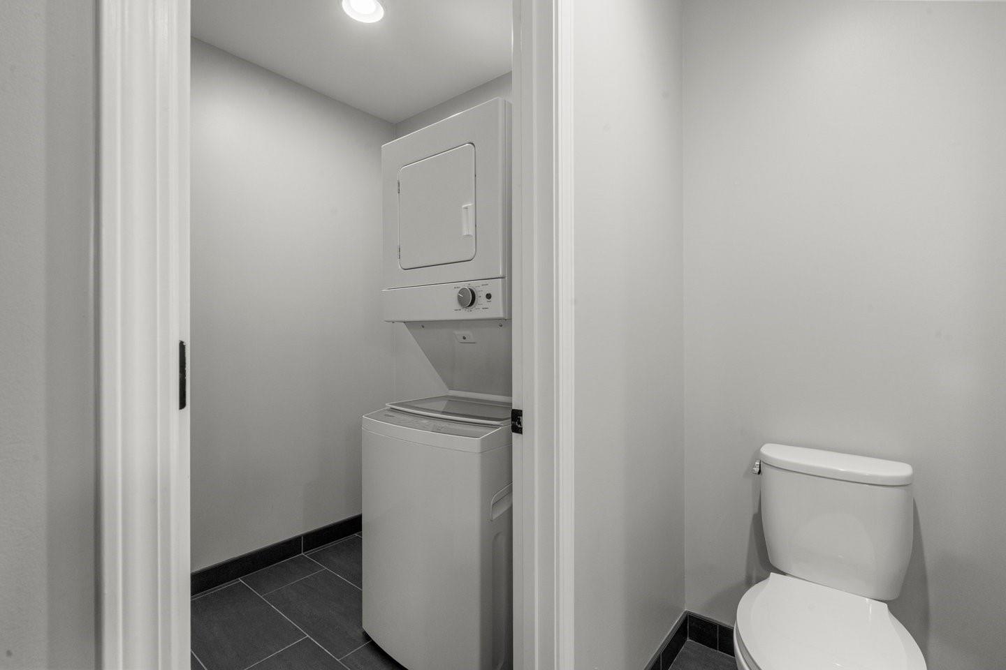 Detail Gallery Image 36 of 48 For 1144 Bretmoor Way, San Jose,  CA 95129 - 5 Beds | 4 Baths