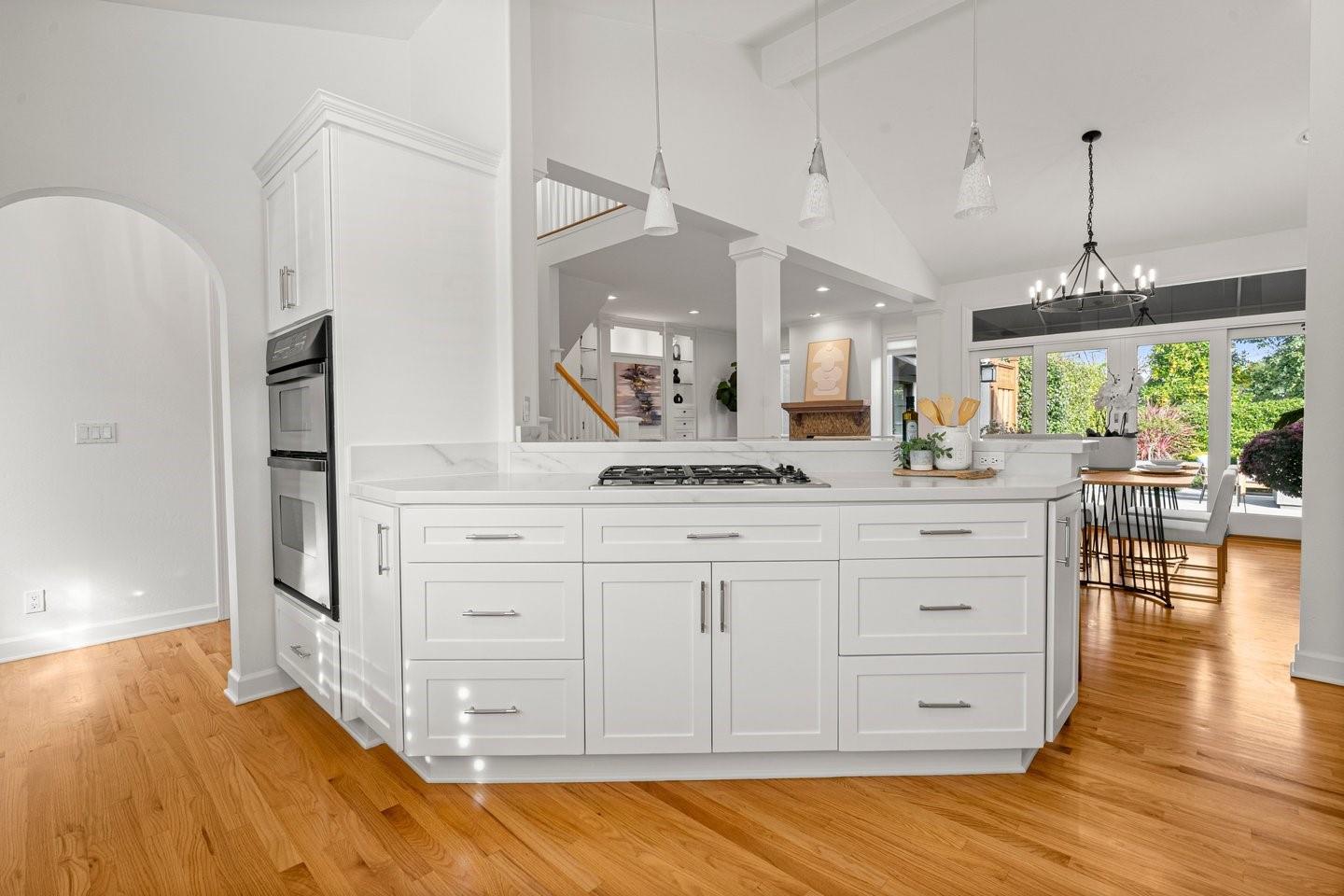 Detail Gallery Image 4 of 48 For 1144 Bretmoor Way, San Jose,  CA 95129 - 5 Beds | 4 Baths