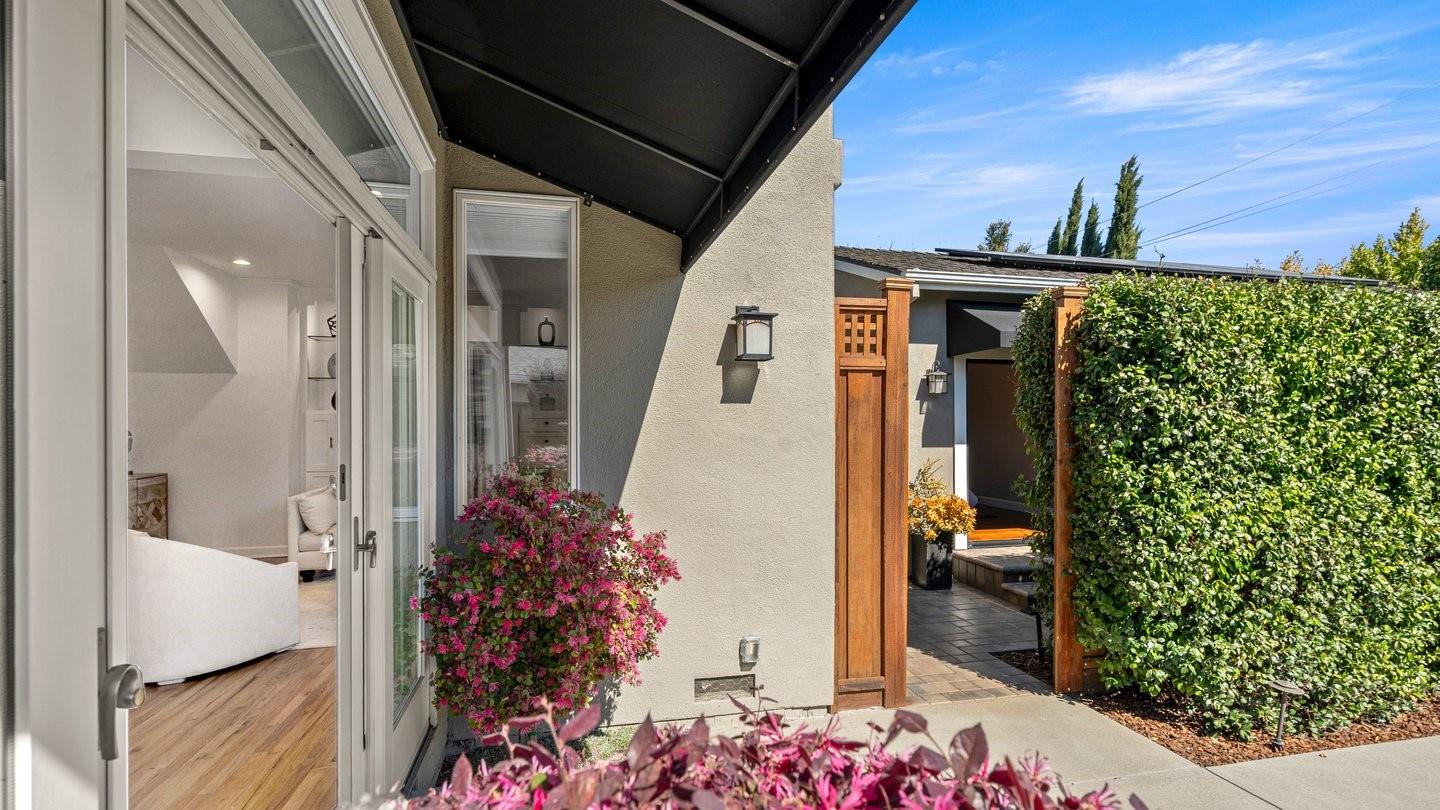 Detail Gallery Image 47 of 48 For 1144 Bretmoor Way, San Jose,  CA 95129 - 5 Beds | 4 Baths