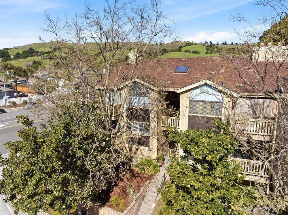 Detail Gallery Image 26 of 30 For 16992 Sorrel Way, Morgan Hill,  CA 95037 - 2 Beds | 2 Baths