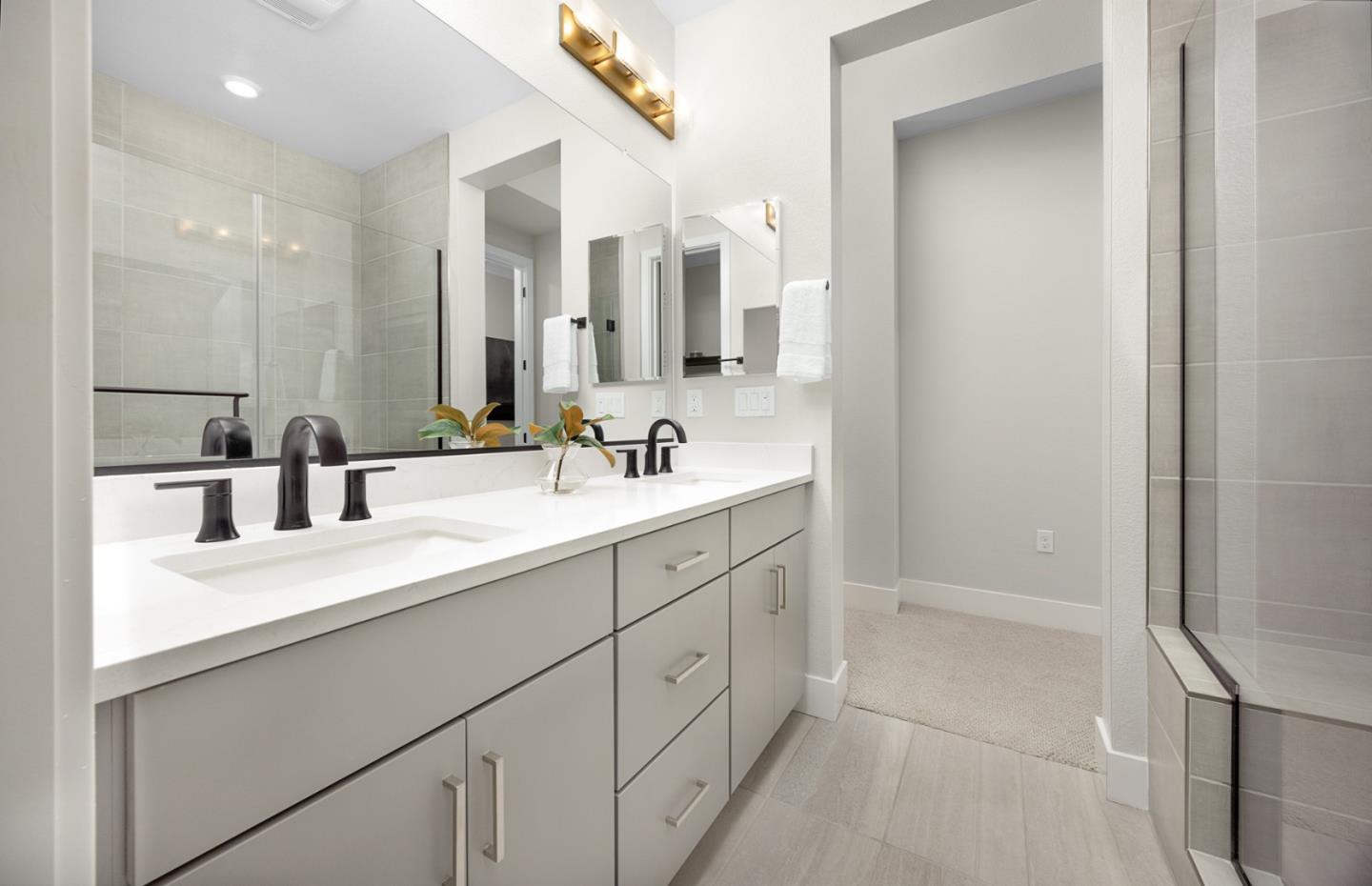 Detail Gallery Image 18 of 21 For 1139 Milan Ter #5,  Sunnyvale,  CA 94089 - 5 Beds | 3/1 Baths