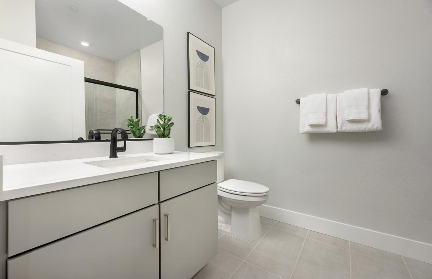 Detail Gallery Image 2 of 21 For 1139 Milan Ter #5,  Sunnyvale,  CA 94089 - 5 Beds | 3/1 Baths