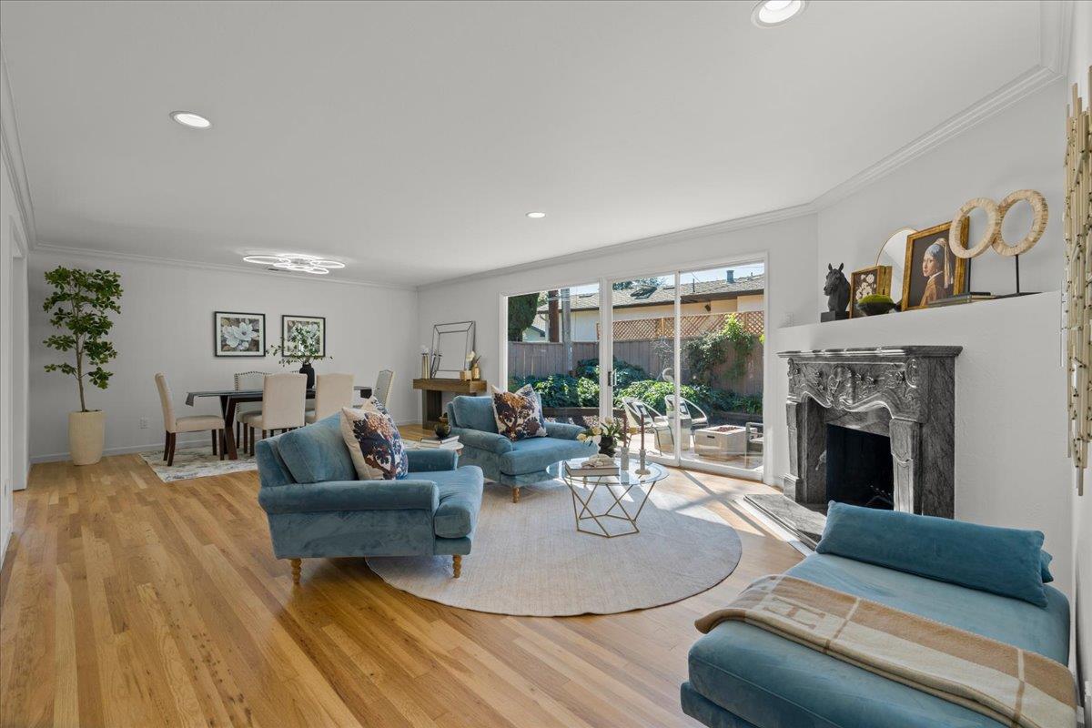 Detail Gallery Image 12 of 62 For 12095 Brookglen Dr, Saratoga,  CA 95070 - 4 Beds | 2/1 Baths