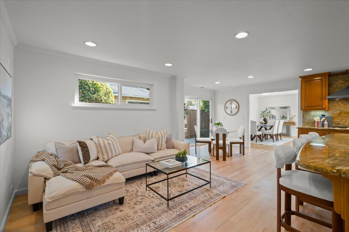 Detail Gallery Image 30 of 62 For 12095 Brookglen Dr, Saratoga,  CA 95070 - 4 Beds | 2/1 Baths