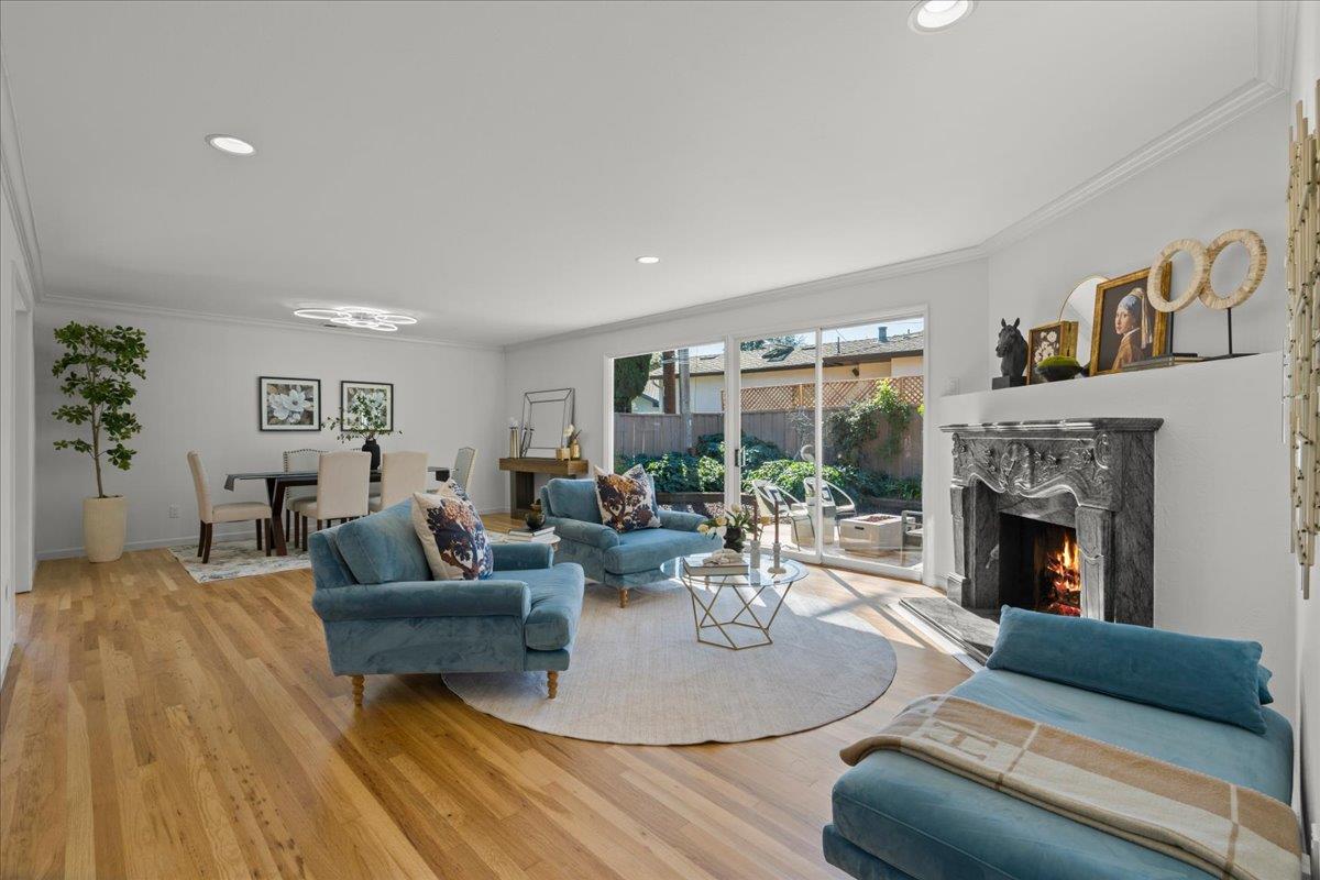 Detail Gallery Image 5 of 62 For 12095 Brookglen Dr, Saratoga,  CA 95070 - 4 Beds | 2/1 Baths