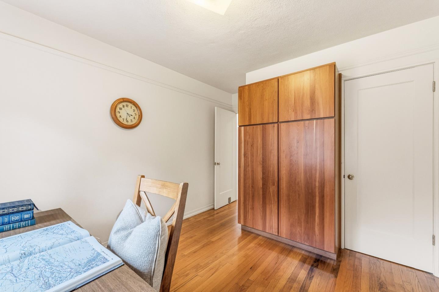 Detail Gallery Image 34 of 41 For 990 Sinex Ave, Pacific Grove,  CA 93950 - 4 Beds | 2/1 Baths