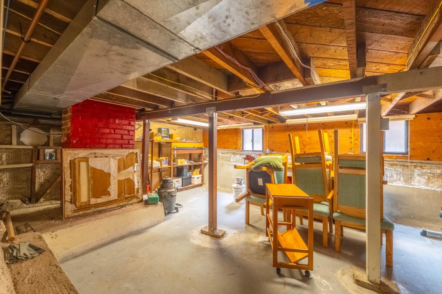 Detail Gallery Image 38 of 41 For 990 Sinex Ave, Pacific Grove,  CA 93950 - 4 Beds | 2/1 Baths