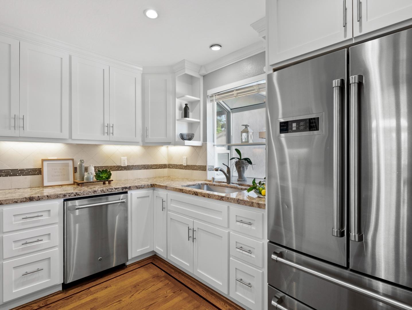 Detail Gallery Image 17 of 36 For 416 Upton St, Redwood City,  CA 94062 - 3 Beds | 2 Baths